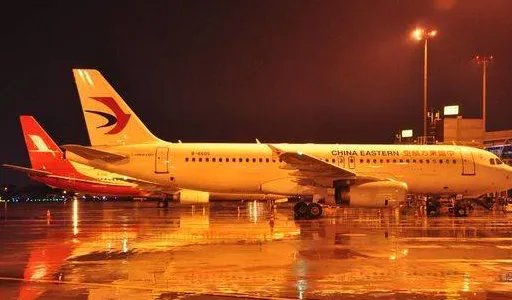 成都双流机场降雨创纪录是多久?