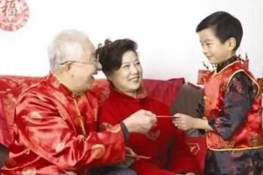 小辈对长辈的祝福语怎么说