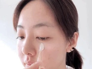 雅诗兰黛雪瓷棒的作用？