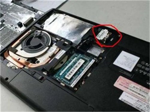 笔记本网卡在哪个位置  笔记本无线网卡怎么用