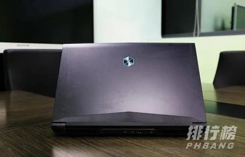 散热性能好的笔记本推荐_散热做得最好的笔记本