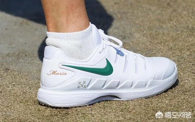 如何看待莎拉波娃2018温网首轮爆冷出局?