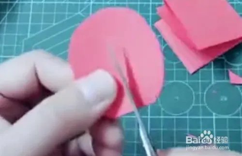 4步简易折纸花玫瑰花