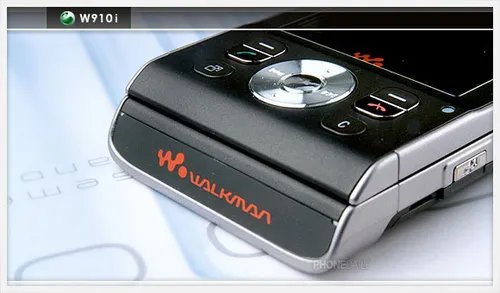 大屏幕超薄滑盖Walkman 索爱W910i详评