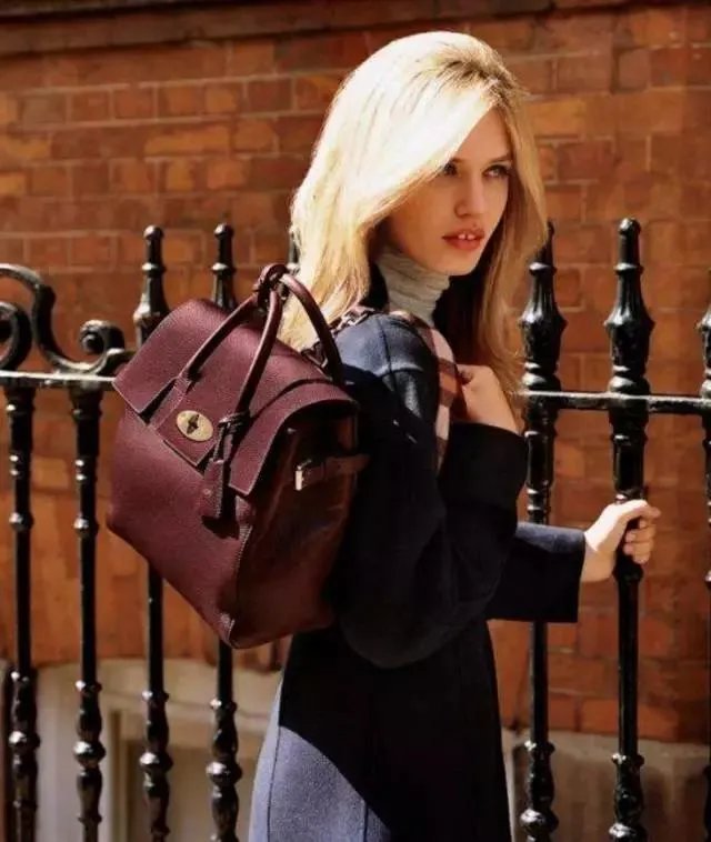 有哪些英伦学院风的英国品牌？