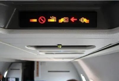 中国乘客在飞机厕所抽烟被罚，还有哪些中国人在他国干