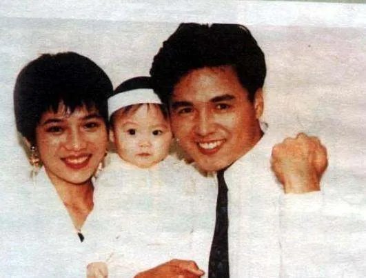 林瑞阳为何抛弃前妻娶张庭?你以为是“花心断情”,其实另有什么故事?