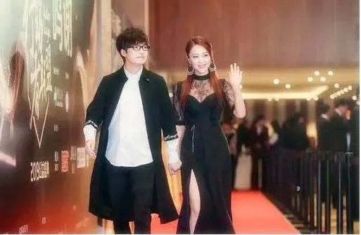 玖月奇迹组合是夫妻关系吗,他们什么时候完婚的?