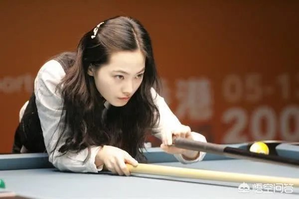 台球女神潘晓婷和车侑蓝,颜值都很高,两位女神谁更漂亮?