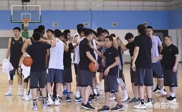 7月25日北京首钢公开训练课，孙悦再度缺席，新赛季他还会参加CBA比赛吗？