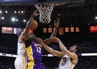 李根停赛罚10万，恶意犯规对比赛的影响有多大？