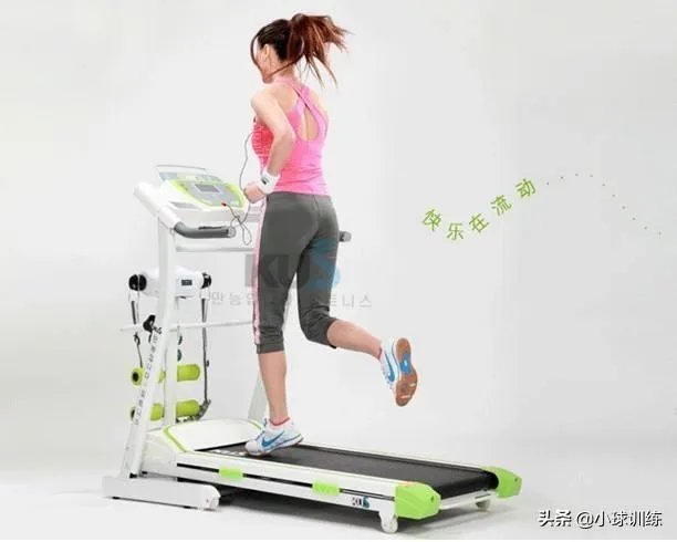 早上起床不出门，在家做什么运动最锻炼身体？