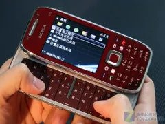 最纤薄侧滑键盘手机 诺基亚E75跌破2K5