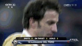 面对尤文球迷的欢呼和赞许，C罗用双手合十回应，你怎么看？