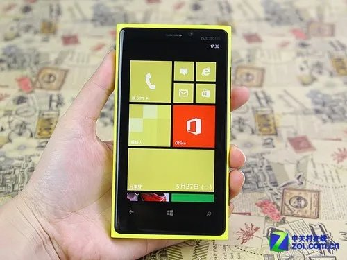 不同体验 诺基亚920东莞报价2060元