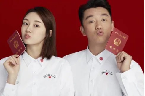 郑恺和苗苗怎么认识的