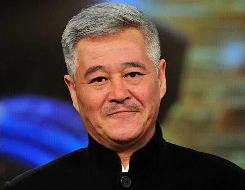 如何评价赵本山的作品？