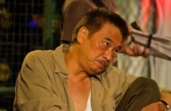 吴孟达临终前听到亲人呼唤用力睁眼，人生最后一刻他的内心是怎样的？