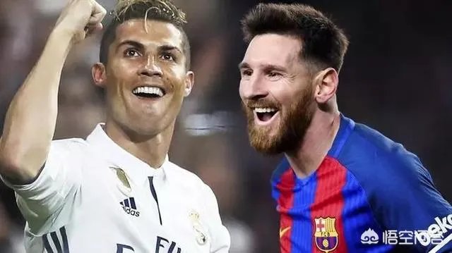 面对尤文球迷的欢呼和赞许，C罗用双手合十回应，你怎么看？