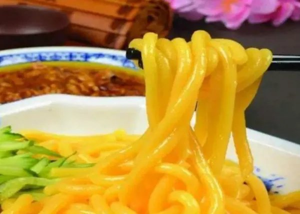 黑龙江鸡西酸汤子中毒事件的背后，说明了什么？