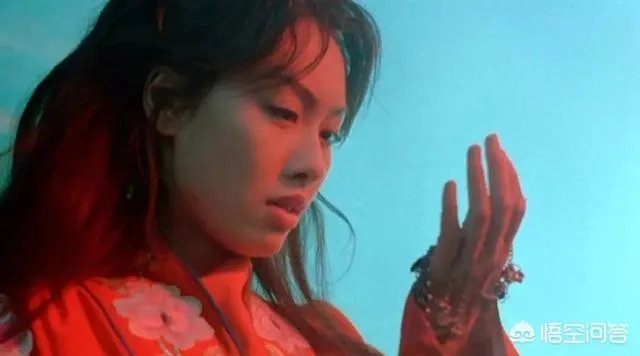 朱茵当年为什么没有等周星驰就嫁人了呢？