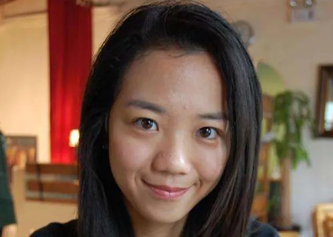 尹珊珊老公蔡思逸照片 与不少的女人展开骂战