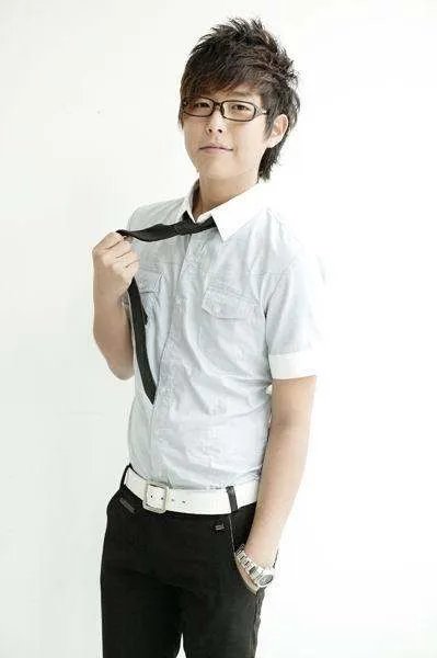 名师高徒之微笑王子金韩一和丁少华资料