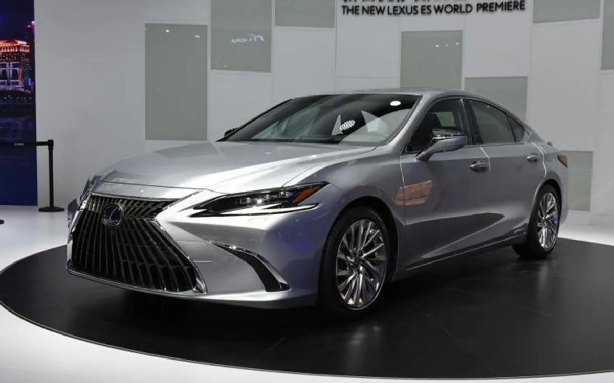 新款雷克萨斯ES年于2021年内上市，你有什么期待？