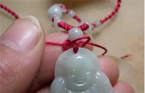 红绳项链编发教学 2款红绳项链简易编法推荐