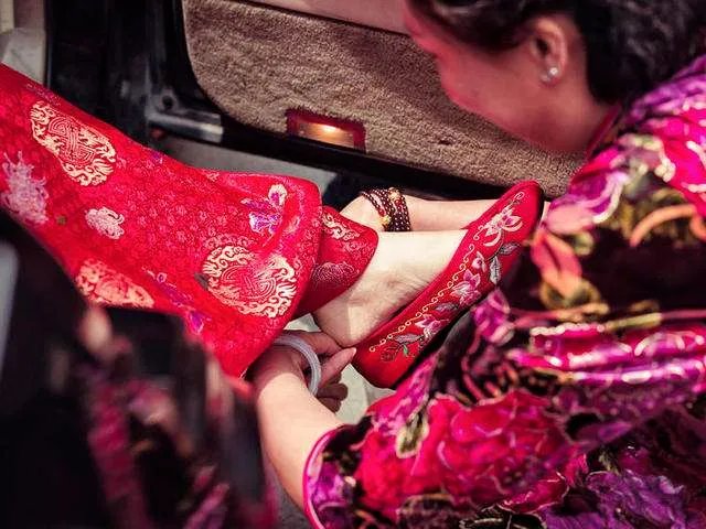 向太否认郭碧婷已生女,称向佐上周才获批赴台陪产,郭碧婷怀的真是女孩?