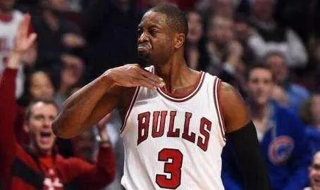 你觉得巅峰时期的韦德和欧文谁更厉害？