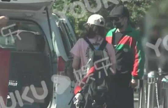 钱枫疑曝新恋情 绯闻女友正面照曝光颜值出众身材纤细