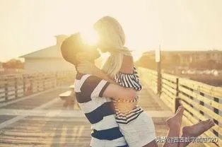 女人有意搂着你的腰是什么意思?