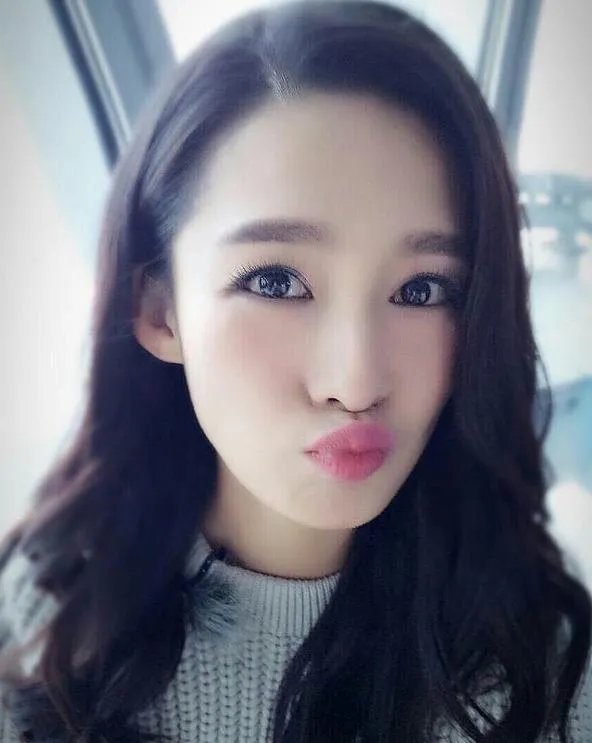 你们唯一喜欢的女星是谁，因为她的哪一部作品才喜欢她的？