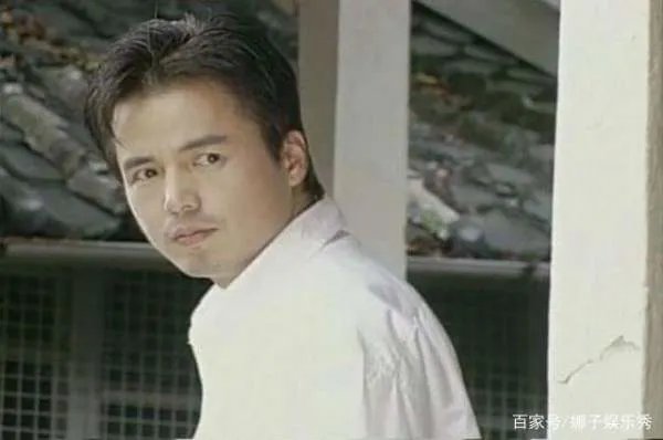 林瑞阳为何抛弃前妻娶张庭?你以为是“花心断情”,其实另有什么故事?