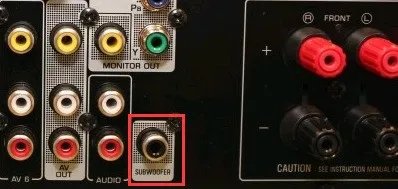 雅马哈功放机怎样与话筒联接