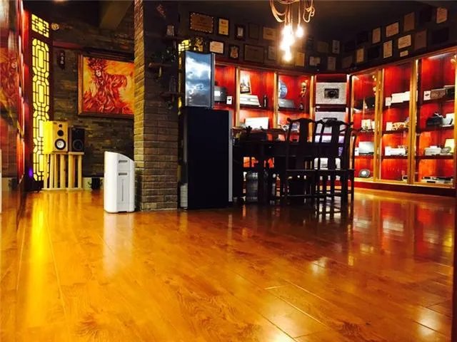 济南的奔驰汽车音响改装去哪里好？