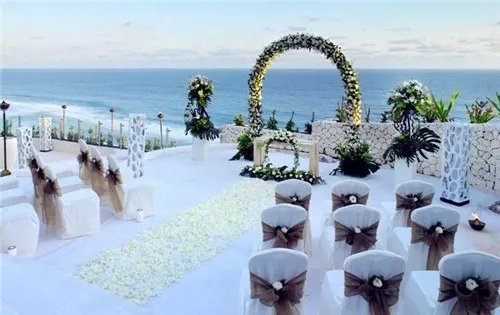 海边婚礼策划方案推荐 海边婚礼怎么设计才浪漫