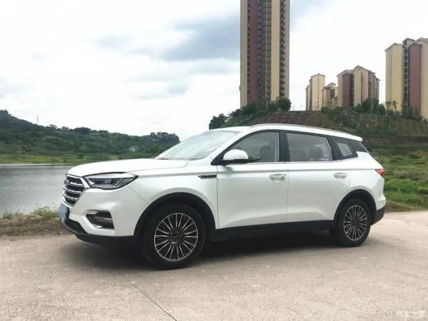 介绍一下我家的潍柴汽车U70，分享用车四个月的一些感受！