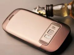 老妈赶时髦 2K5内适合送母亲的潮机推荐