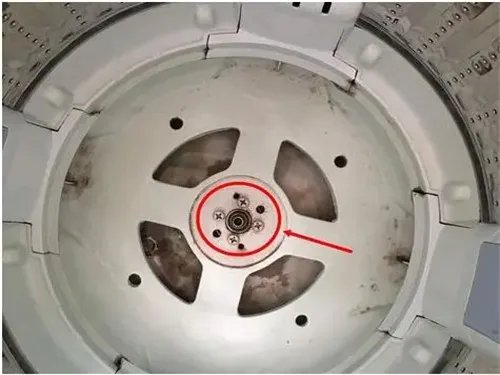 全自动洗衣机离合器怎么拆