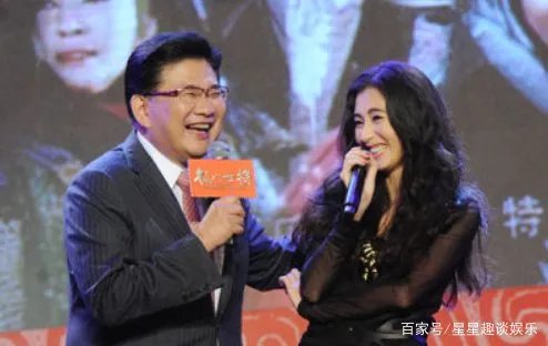 逃过东方卫视免职宴,“害”金星节目被叫停,曹可凡到底有何背景?