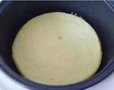 【生活妙招】电饭锅做蛋糕原来如此简单！保存好，别丢了！