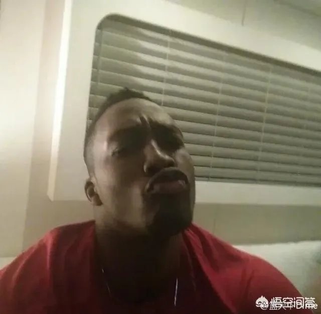 霍华德32分30篮板，重现“魔兽”雄风，对此你怎么看？他还能重回第一中锋吗？