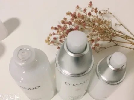 自然堂雪润皙白系列适合什么年龄