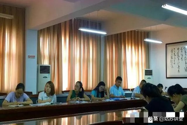 清北博士当中学老师会比师范生强吗