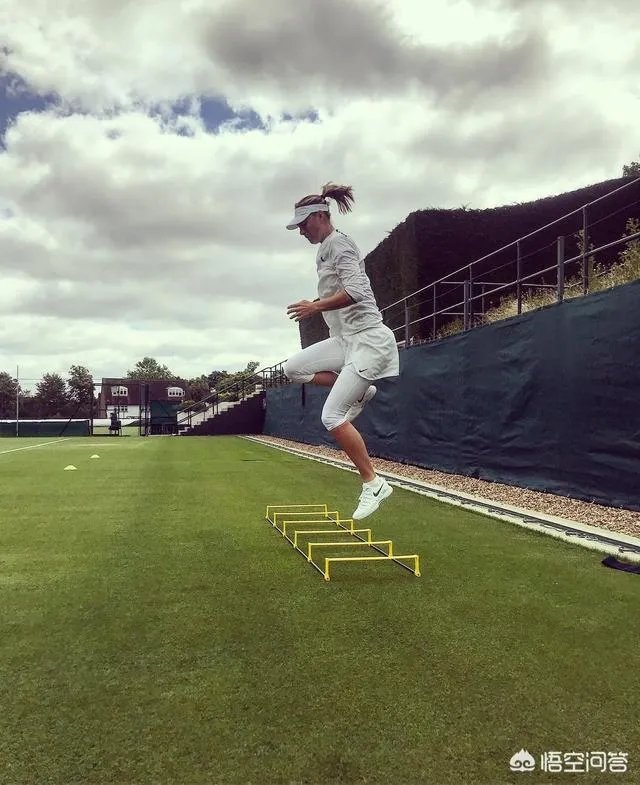 如何看待莎拉波娃2018温网首轮爆冷出局?