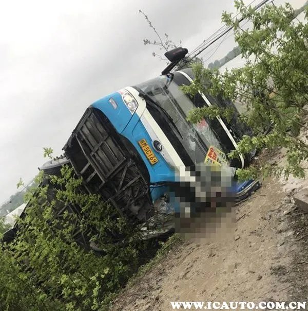 安徽49人客车翻车，学生们能顺利参加体育考试吗？