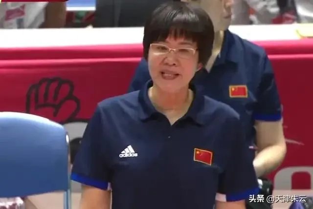 中国女排3:0横扫美国女排,中国女排赢在哪里,你如何评价中国女排球员的表现?