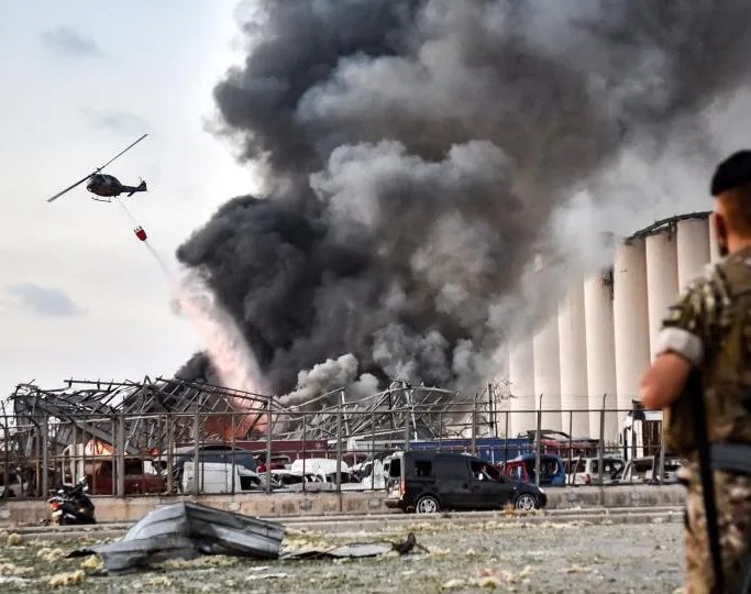 对于这次嫩巴黎首都爆炸,网友们最关注的是什么?